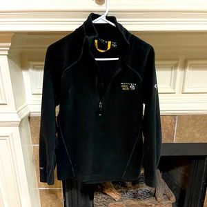 Mountain Hardwear 1/4 zip Fleece Pullover Black Sz Small